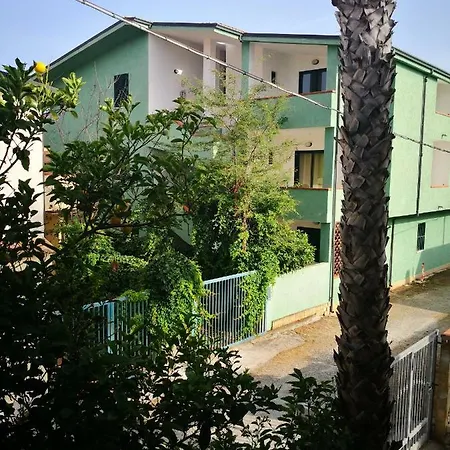 Carpe Diem - Isola Di - Calabria * Capo Rizzuto